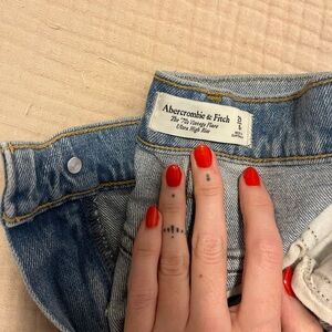 Abercrombie & Fitch Vintage Flare Jeans in Blue